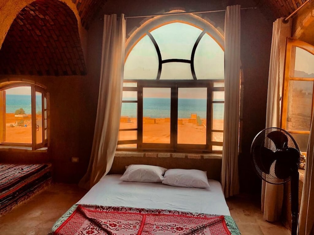 Comfort Room photo 1