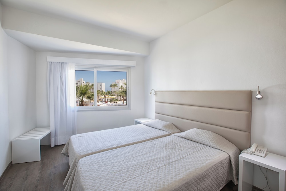 Meandros Wing One Bedroom photo 2