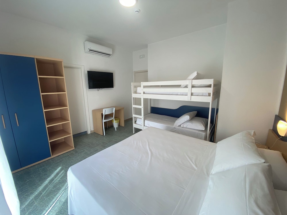 Superior Quadruple Room