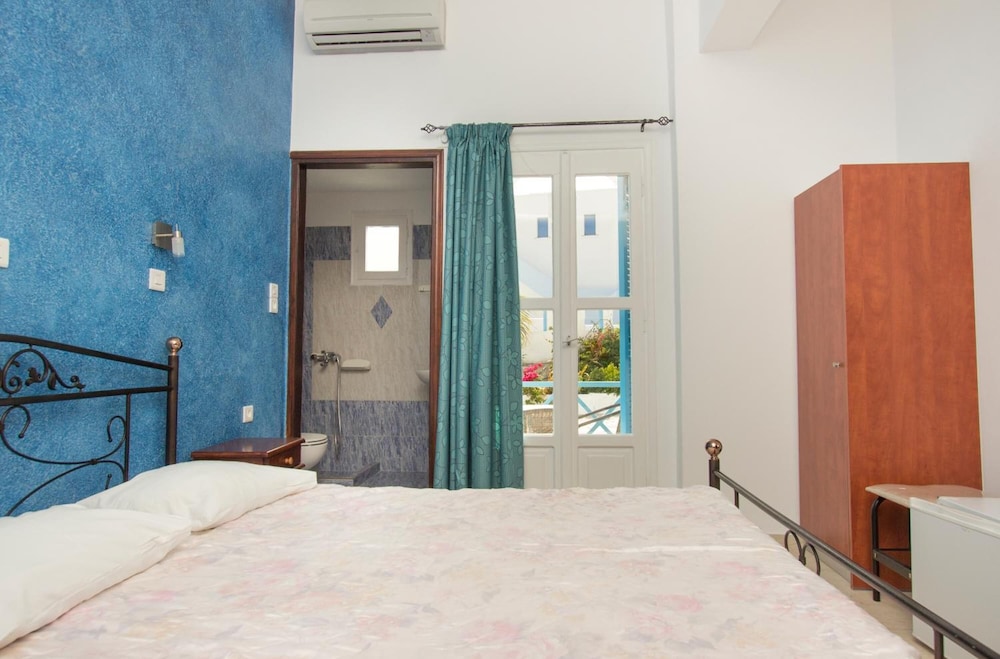 Standard Room - Photo 9