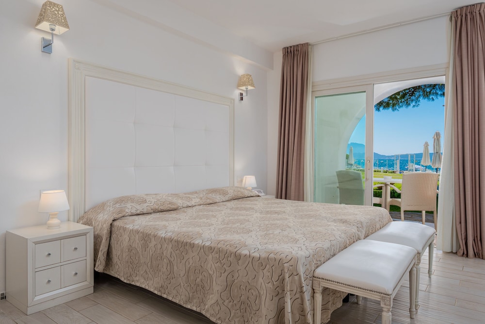 Suite (Sand)
