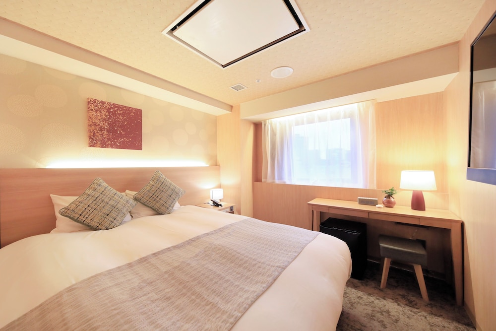 Standard Queen (1 Queen Bed), Non Smoking - Photo 1