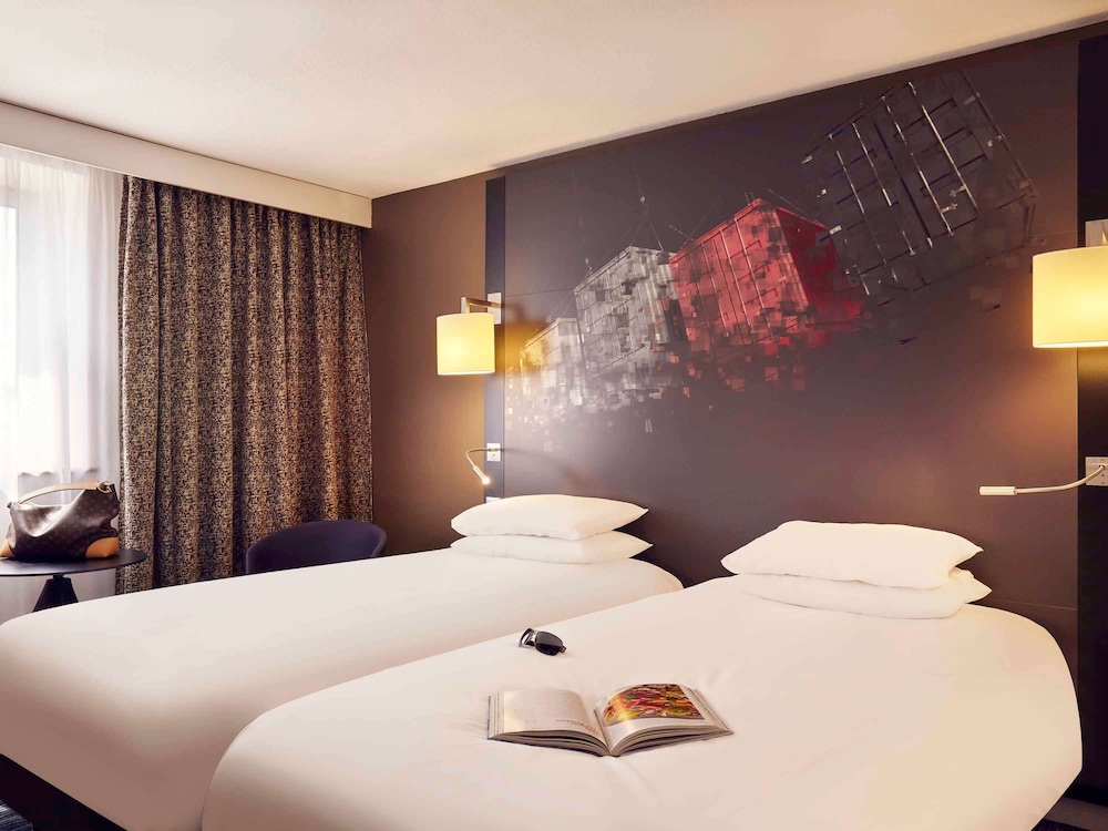Classic Room, 2 Twin Beds - Photo 1
