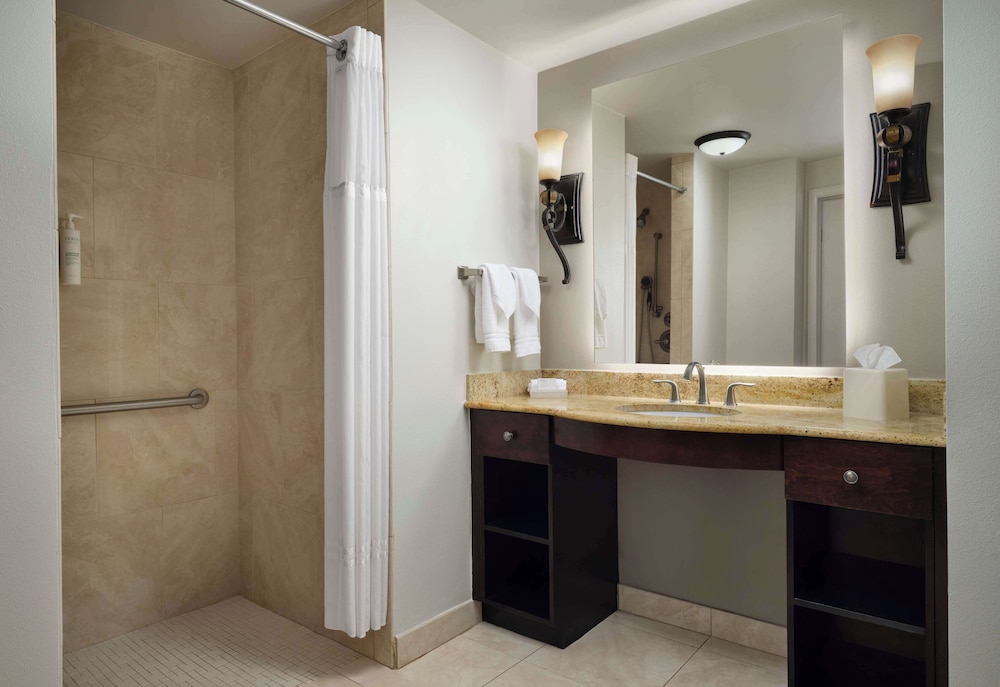 Studio (Roll-in Shower) - Photo 6