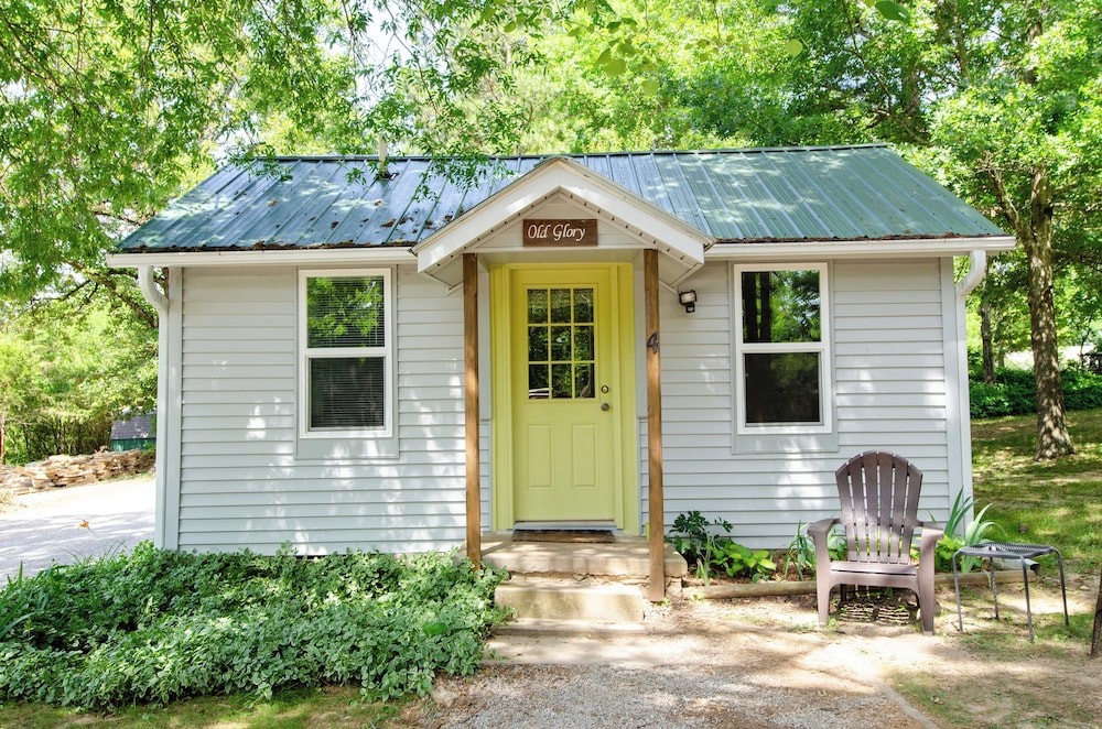 Romantic Cabin, Lake View photo 3