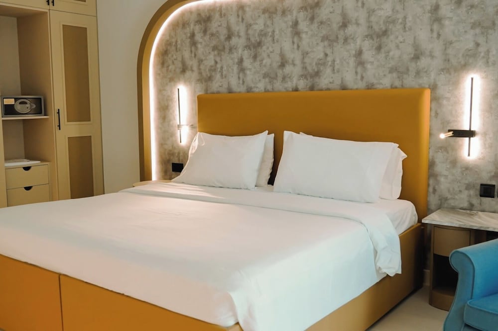 Deluxe King Room Sea View photo 1