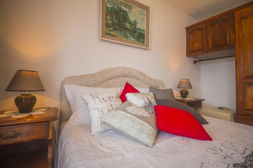Apartment (Arc - 5 M From Beach - A3 Red (2+2))