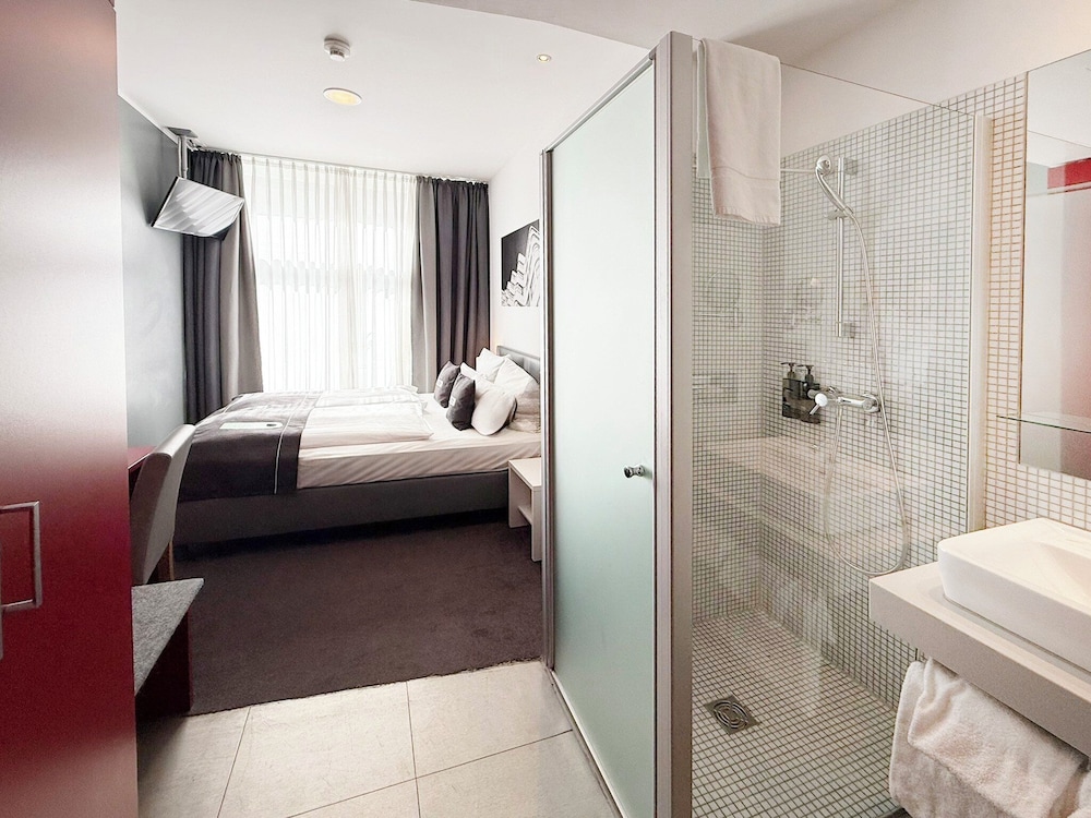 Standard Room - Photo 6