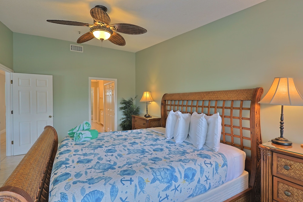 Deluxe Condo
