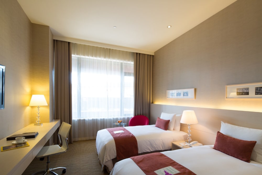 Deluxe Twin Room, 2 Twin Beds, 2nd Floor photo 3