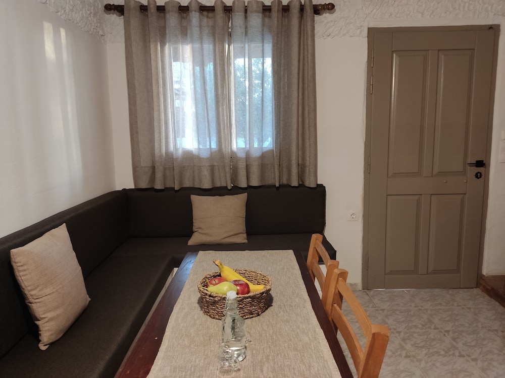 Comfort Apartment photo 3