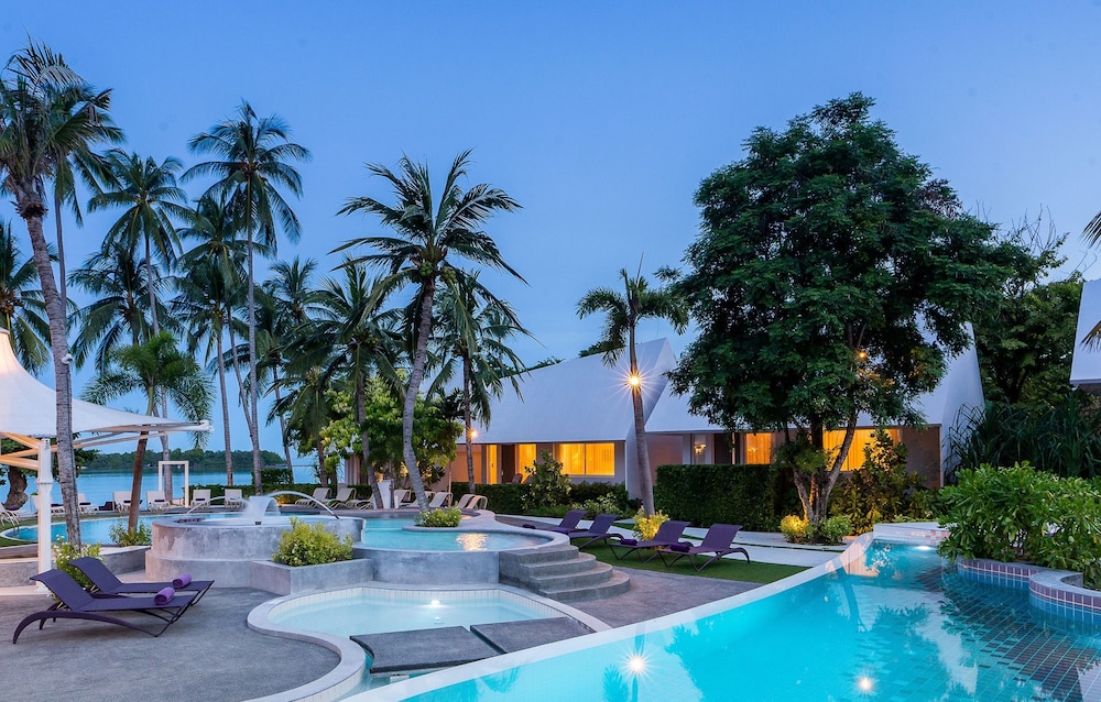 Sea Breeze Villa - Photo 3