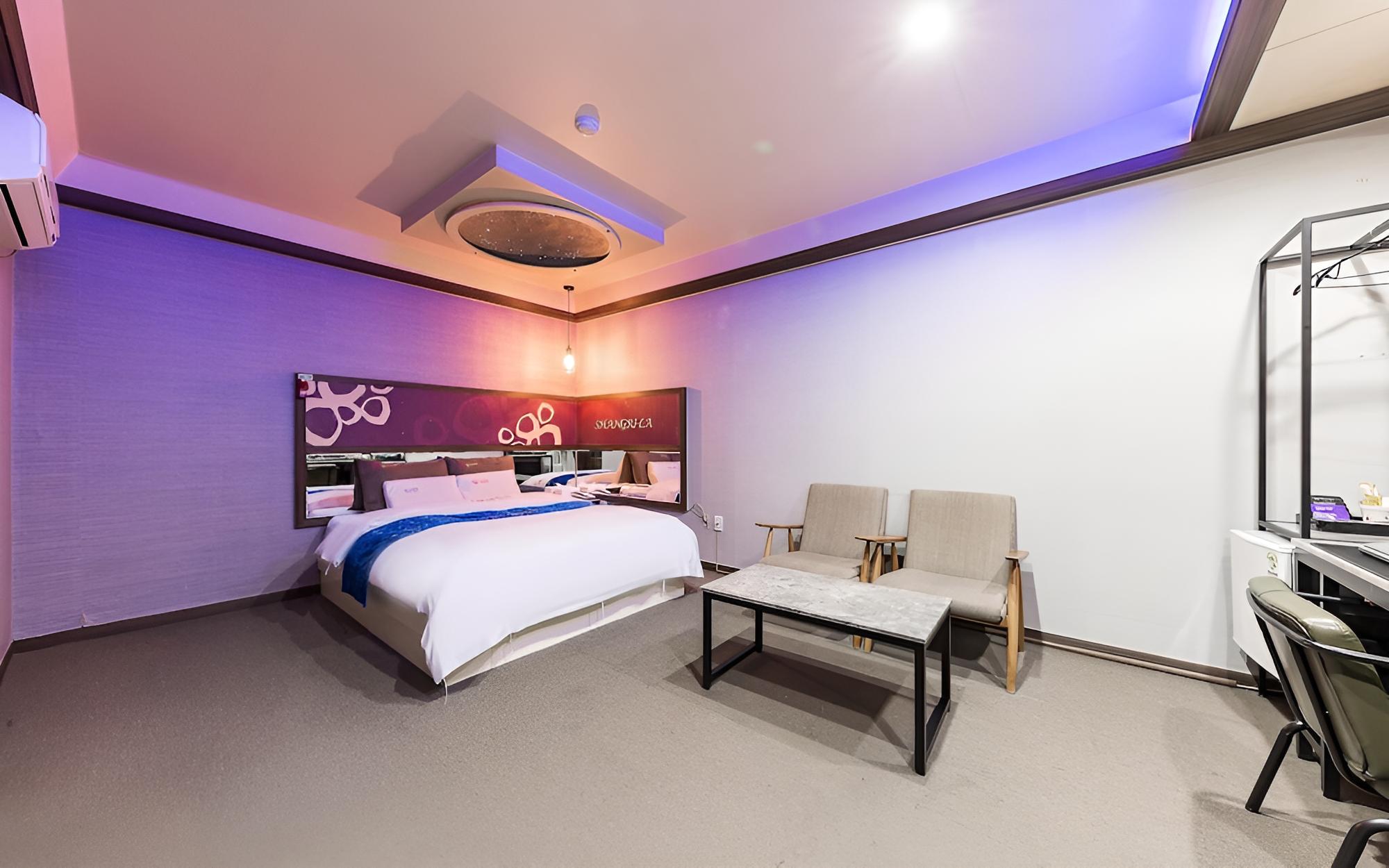 Room (Standard(Latest game PC Air purifier ) - Photo 1
