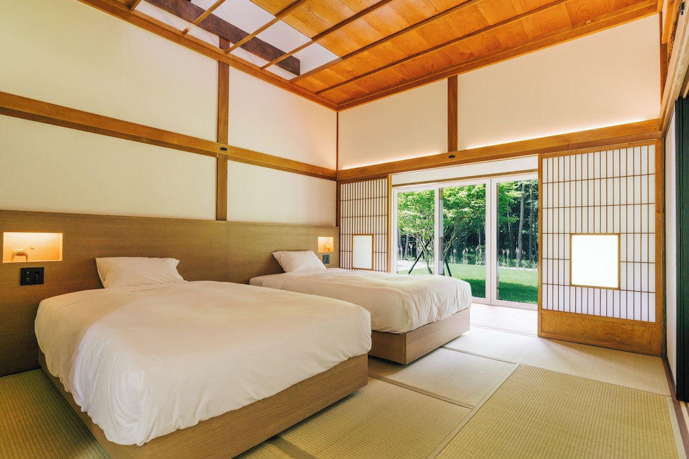 Deluxe Room, 2 Bedrooms, Non Smoking, Garden View photo 1