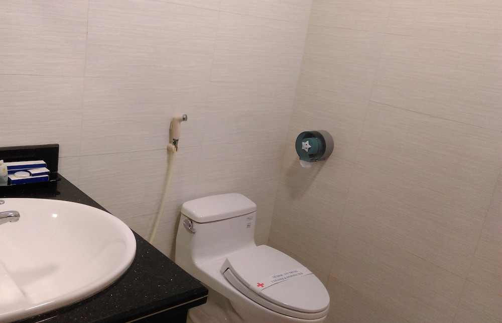 Superior Double Room, King & Single, City View photo 3