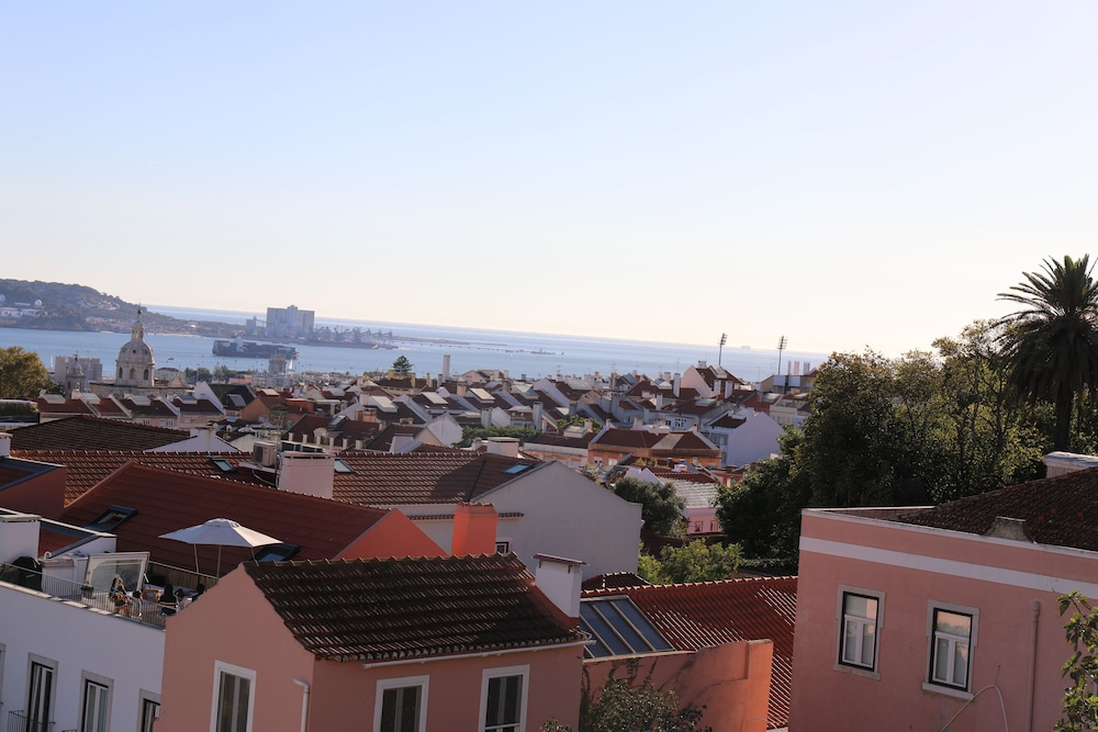 Superior Apartment, City View photo 2