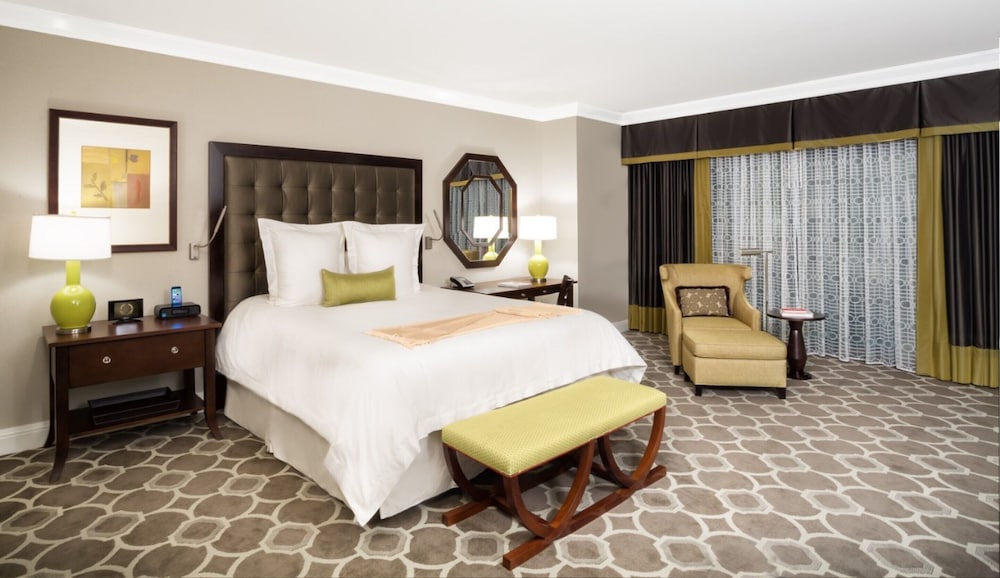 Octavius Premium Suite King - Photo 3