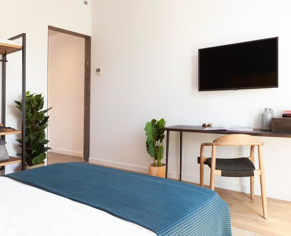 City Double Room, Non Smoking photo 3