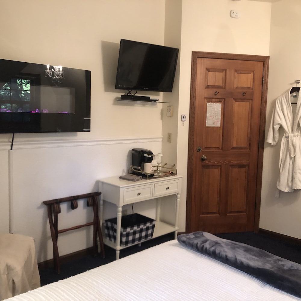 Economy Single Room photo 2