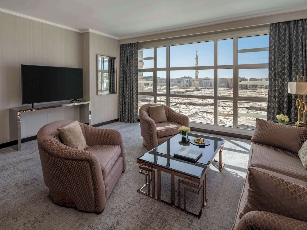 Executive Suite, 2 Bedrooms - Photo 4