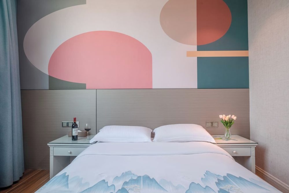 Basic Double Room, City View photo 3