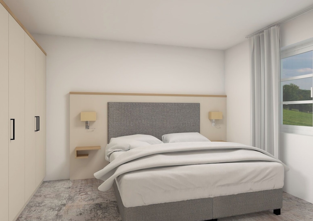 Family Apartment - Photo 9