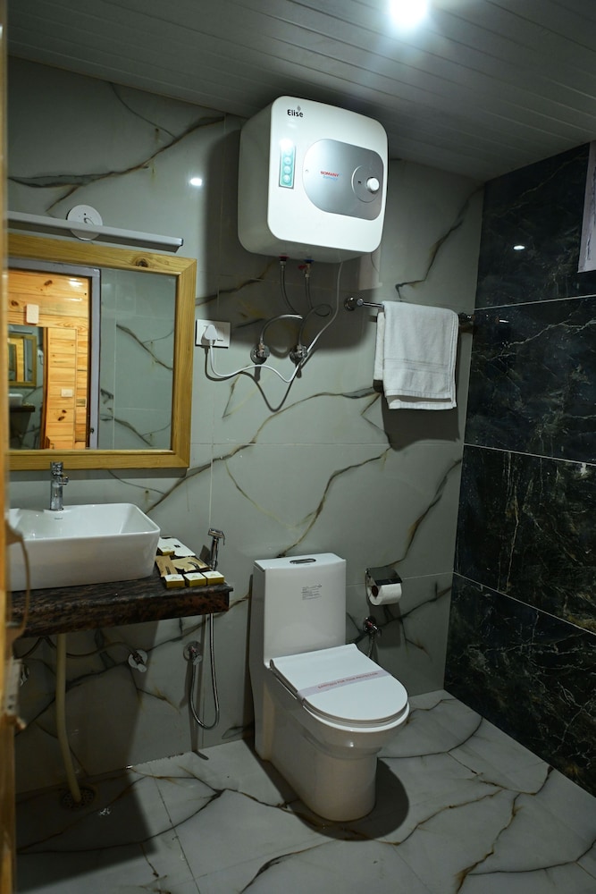 Premium Room - Photo 2