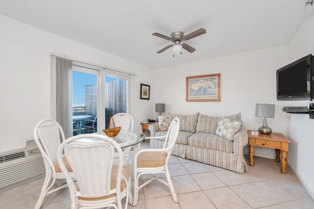Premier Studio, Ocean View