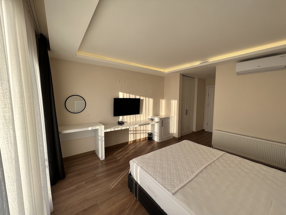 Comfort Double Room, 1 Bedroom, Refrigerator, Sea View photo 3