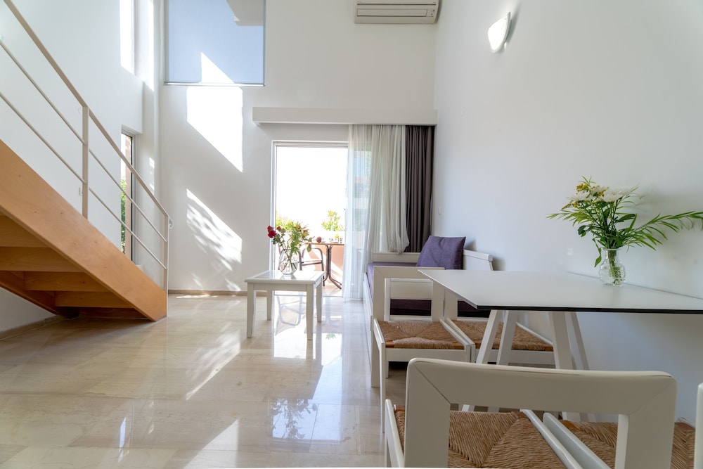 Superior Duplex, 1 Bedroom