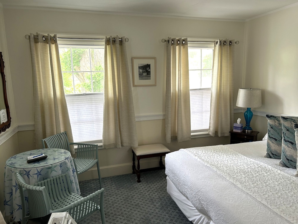 Premium Room, 1 King Bed, Ocean View photo 2