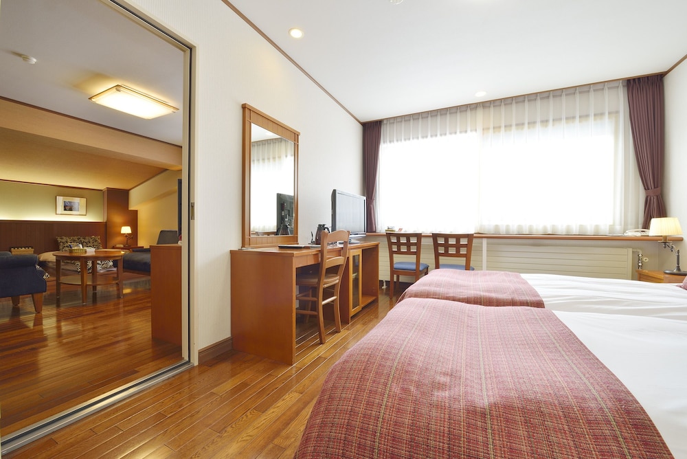Two Connecting Premium Twin Rooms photo 2