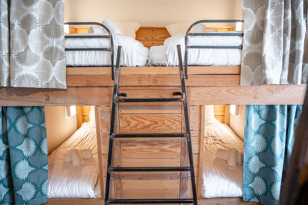 Chambre Familiale Pavillon Royal