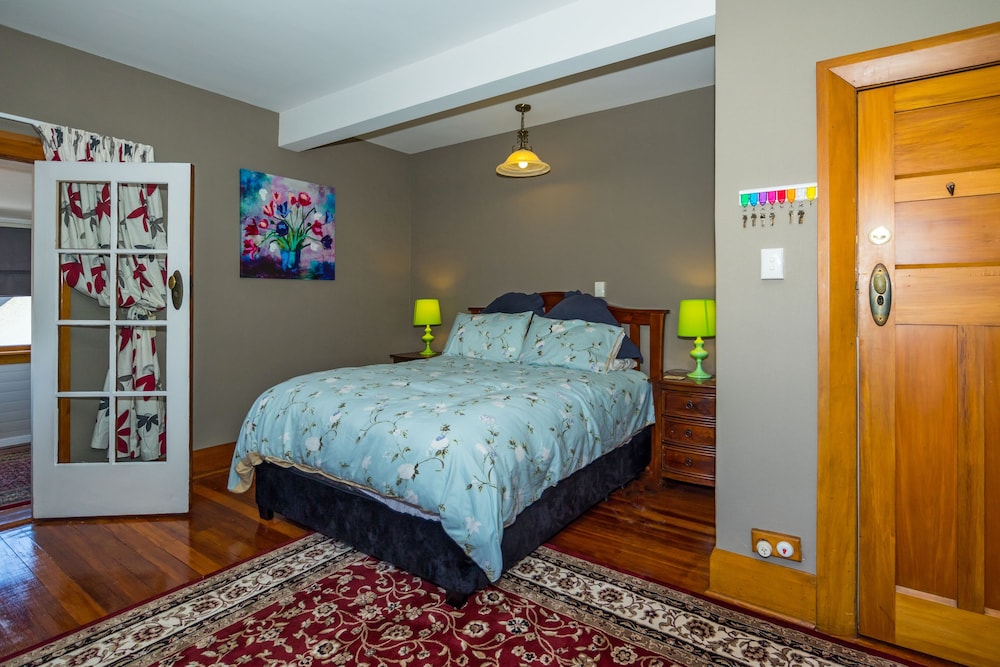 Wild Flower Suite photo 3