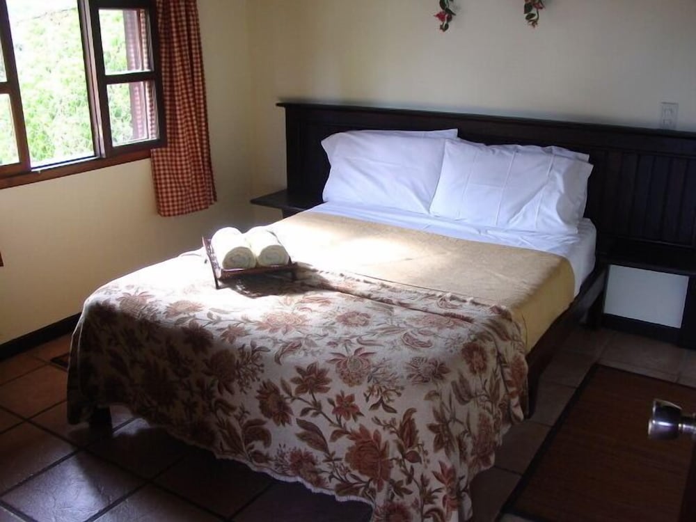 Traditional Cabin, 1 Double Bed, Mountain View photo 1