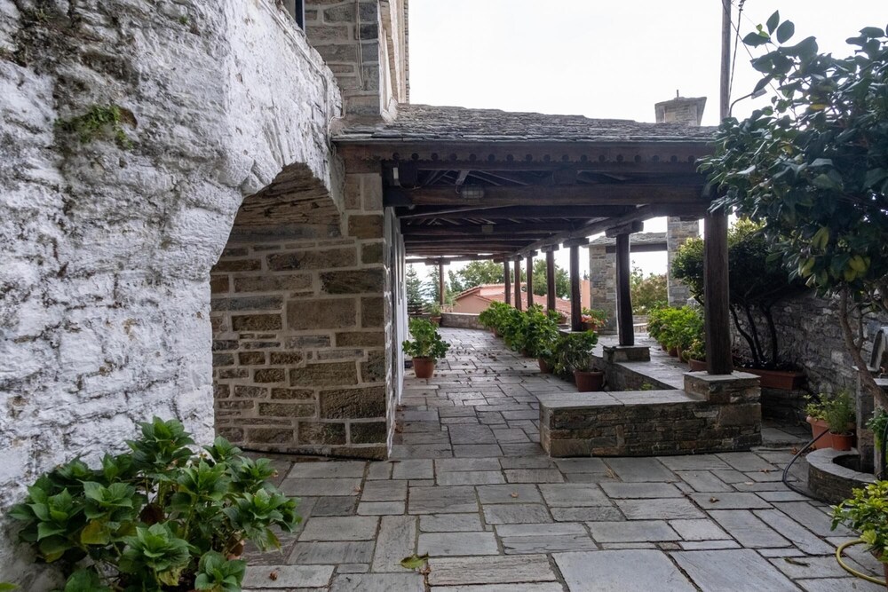 Archontiko Michael Pelion, Foto 13