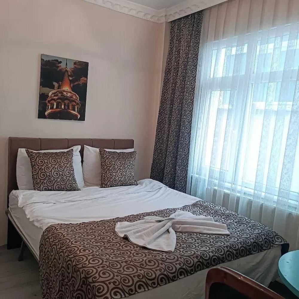 Economy Double Room photo 1