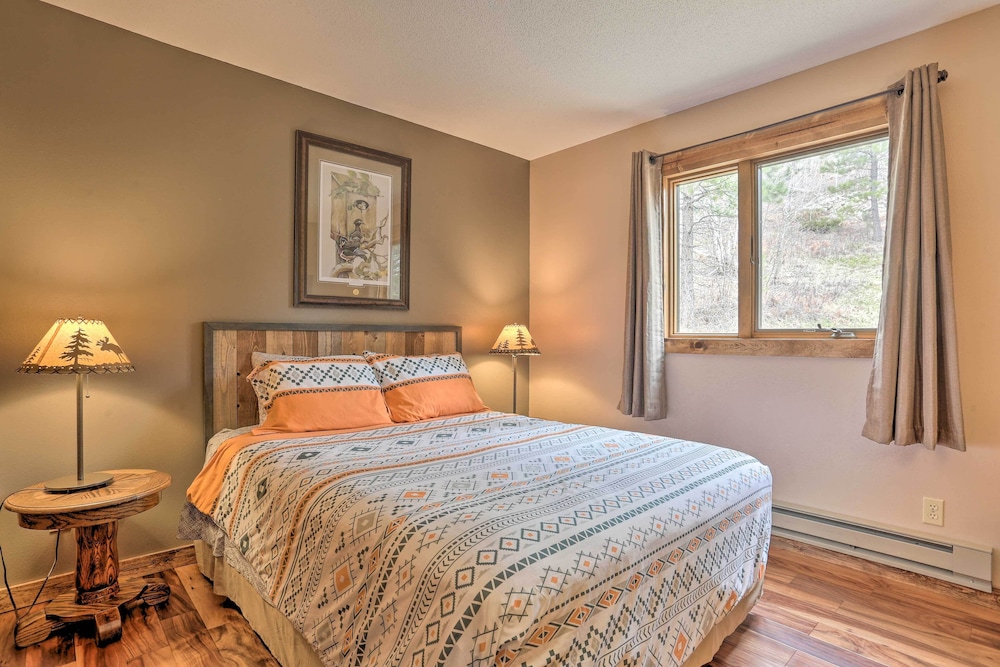 House (4 Bedrooms) photo 2