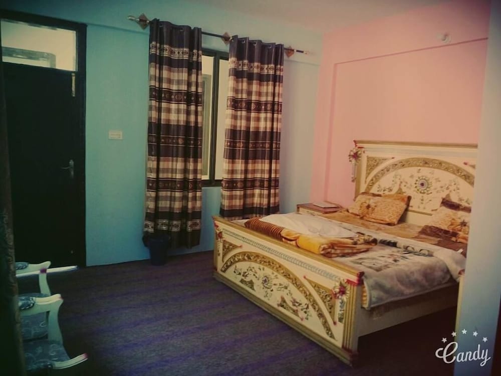 Standard Double Room - Photo 1