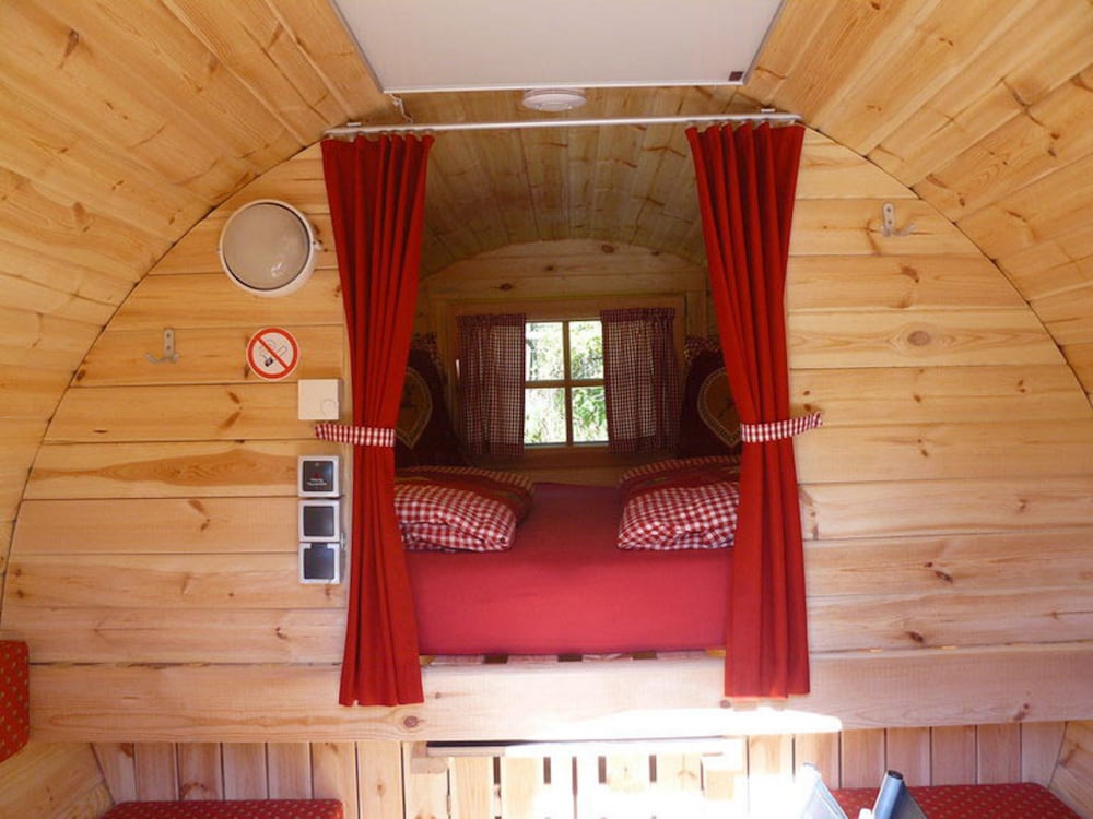 Cabin, 1 Queen Bed, Non Smoking photo 1