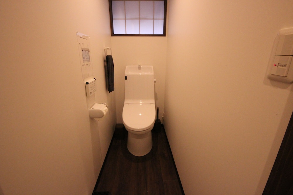 Villa, 2 Semi-double Beds and 4 Japanese Futons photo 3