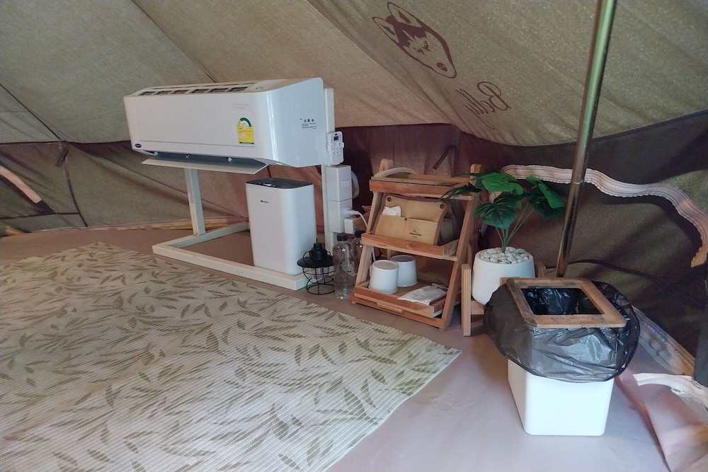 Standard Tent photo 3