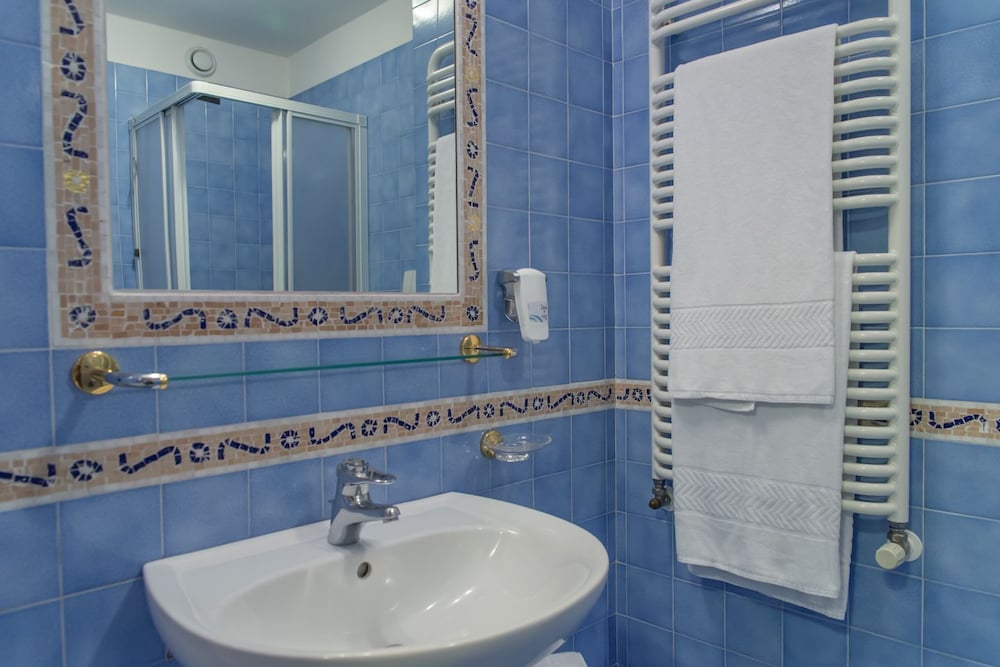 Comfort Double or Twin Room photo 2