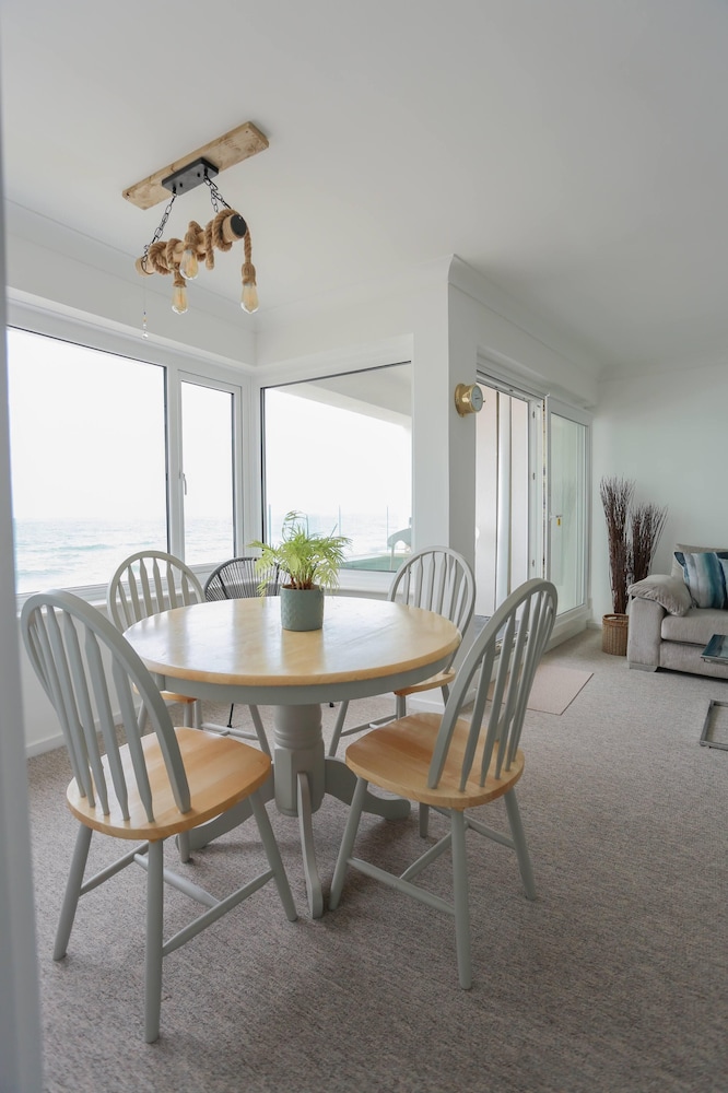 Panoramic Apartment, Private Bathroom, Sea View photo 3