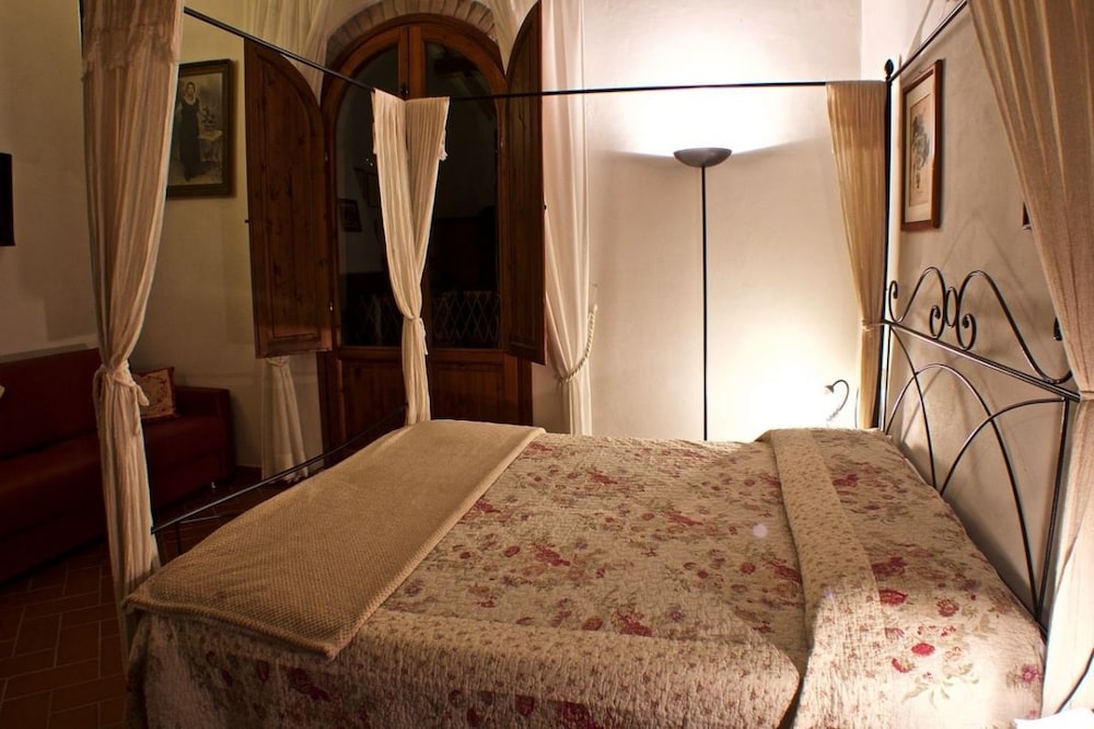 Grand Studio (Dante)