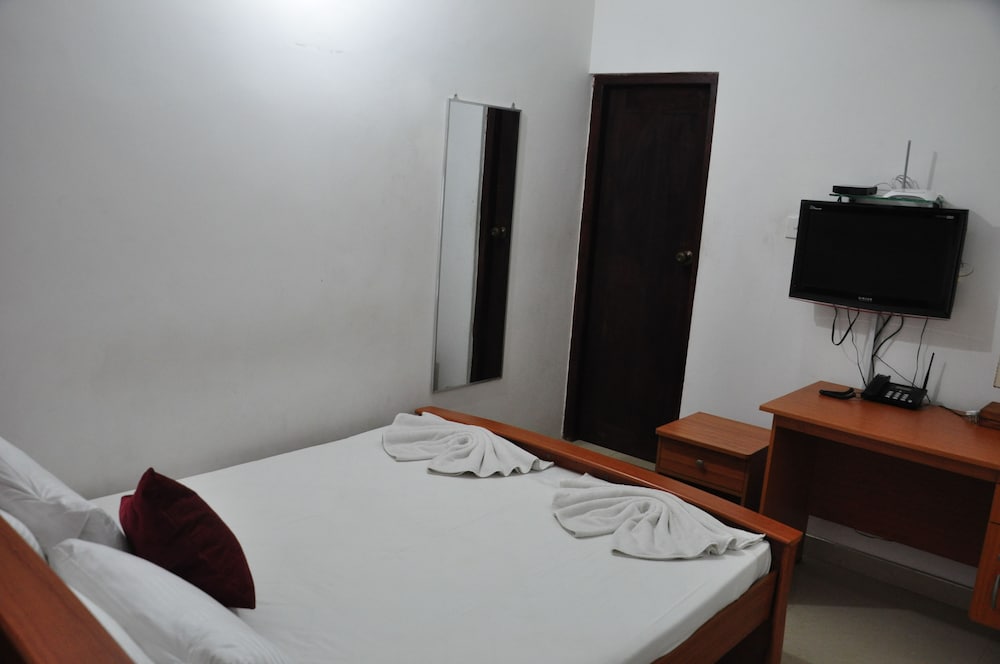 Comfort Double Room, 1 Queen Bed photo 2