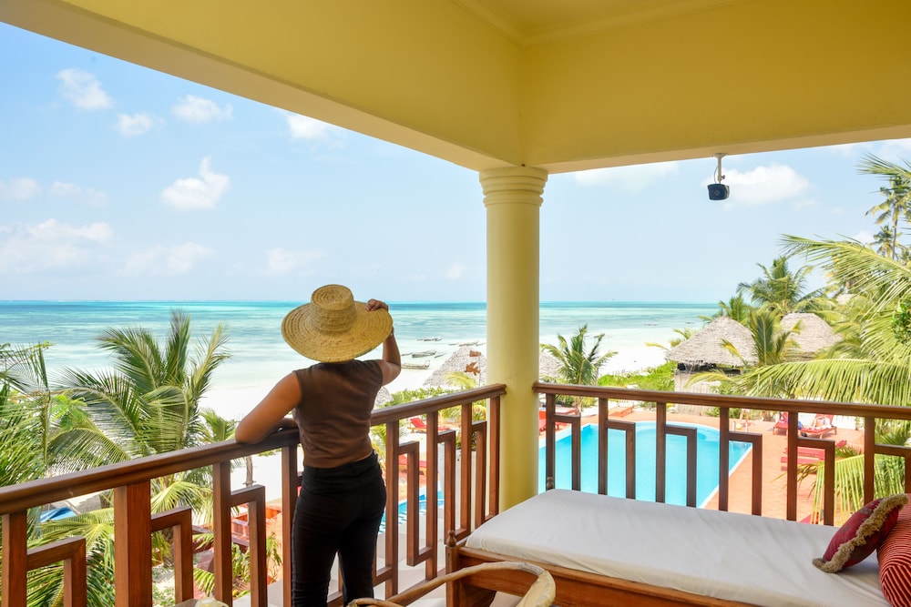 Deluxe Triple Room, Balcony, Sea View