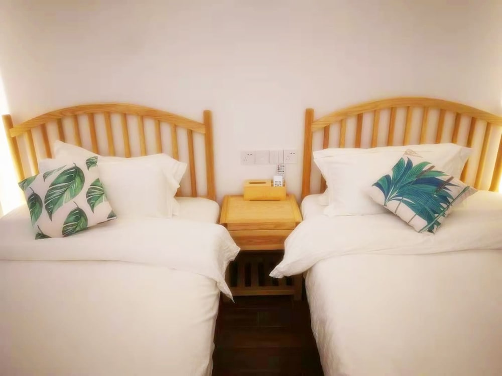 Deluxe Twin Room photo 3