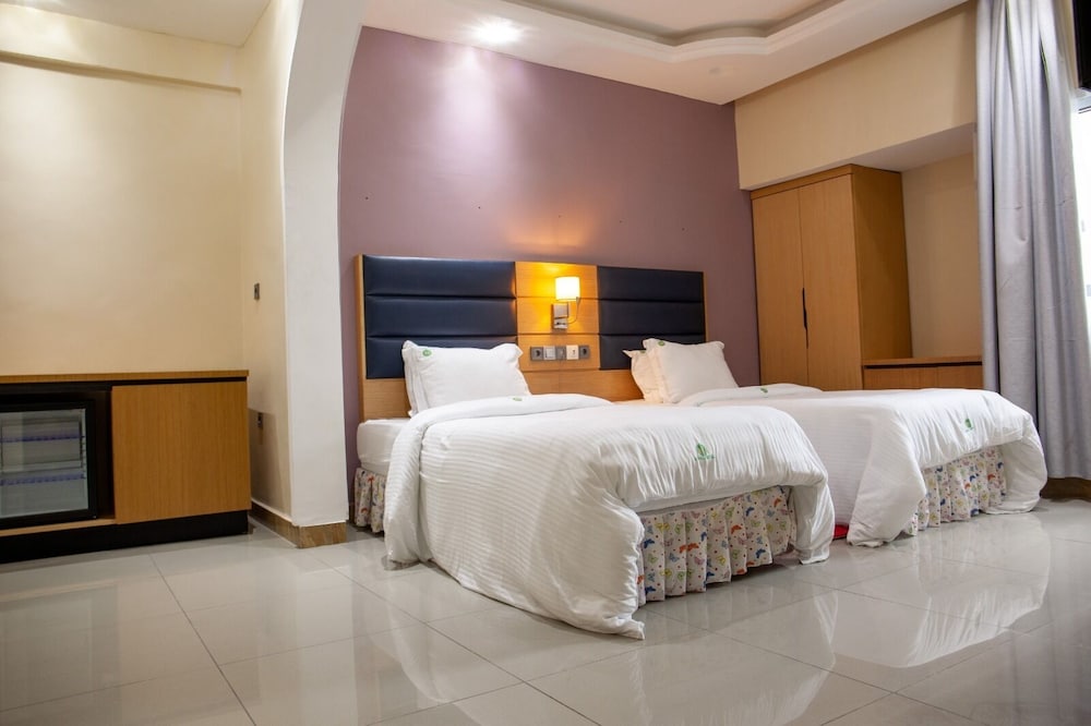 Double or Twin Room photo 2