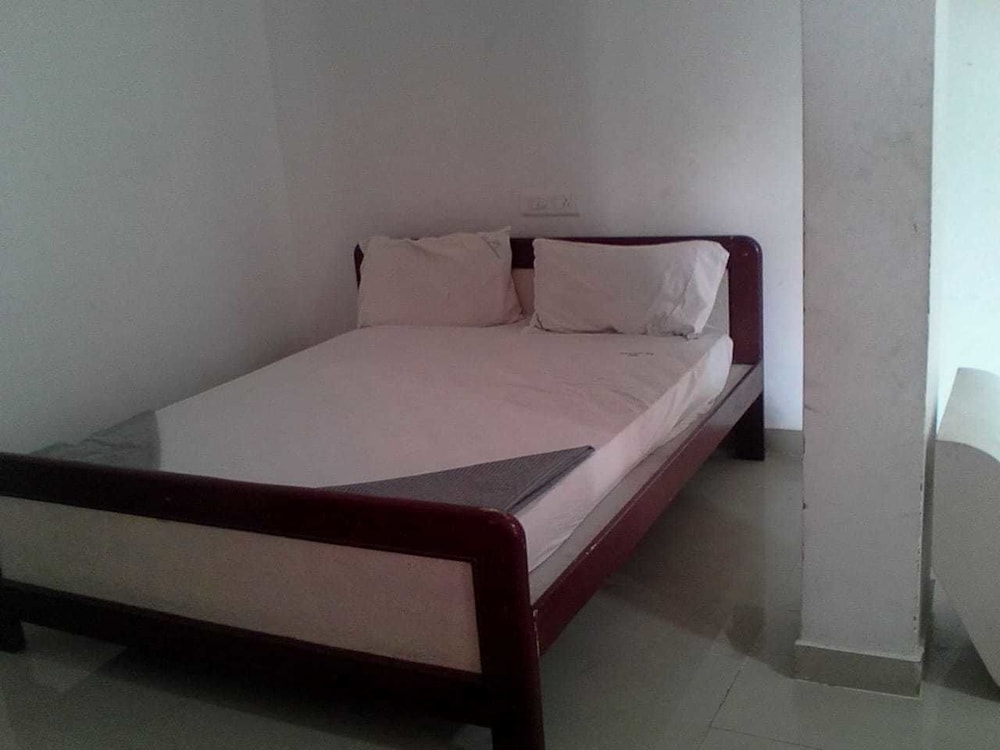 Deluxe Room, 1 Double Bed, City View photo 3